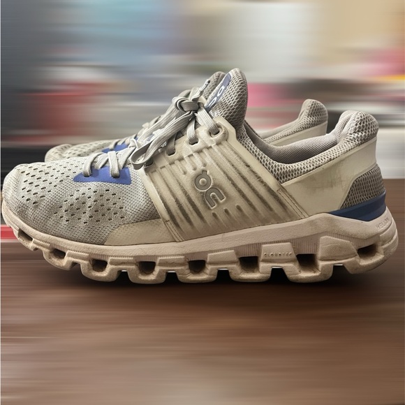 On Running Men's Tan and Blue Athletic Shoes - Picture 3 of 5